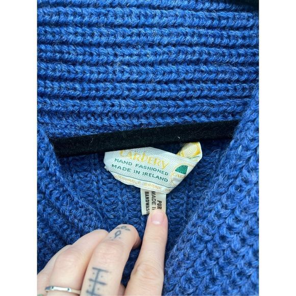 Vintage Carbery Ireland 100% Pure New Wool Sweater Navy Pullover Knit‎ - Picture 4 of 15